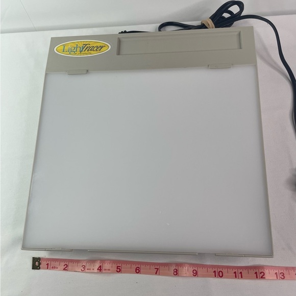 Light Tracer Artograph 10 x 12 Light Box, 225-365, Tattoo Tracing Art Drawing - Picture 3 of 7